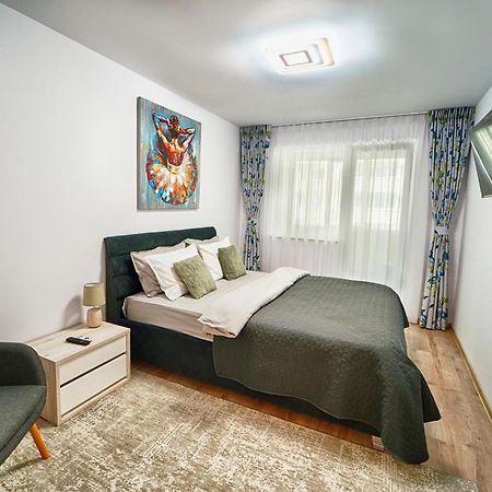 Apartament Bacovia Bacău エクステリア 写真