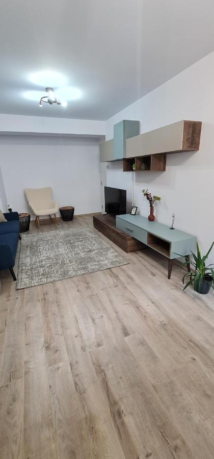 Apartament Bacovia Bacău エクステリア 写真